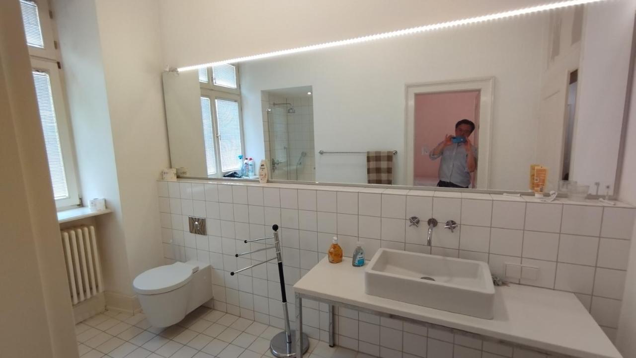 Denkmalschutz Stadthaus Zimmer 1 Im Mannheim Quadrat מראה חיצוני תמונה