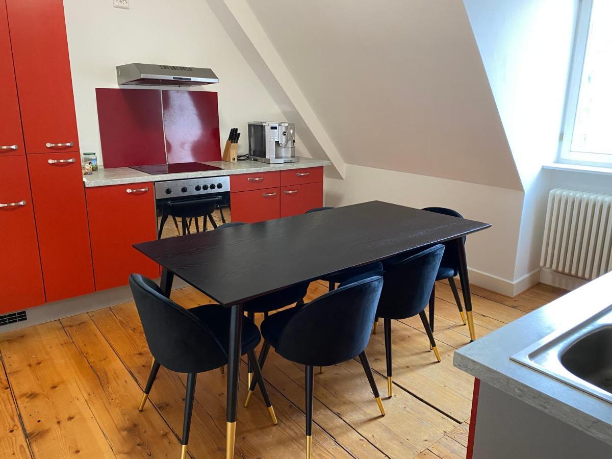 Denkmalschutz Stadthaus Zimmer 1 Im Mannheim Quadrat מראה חיצוני תמונה