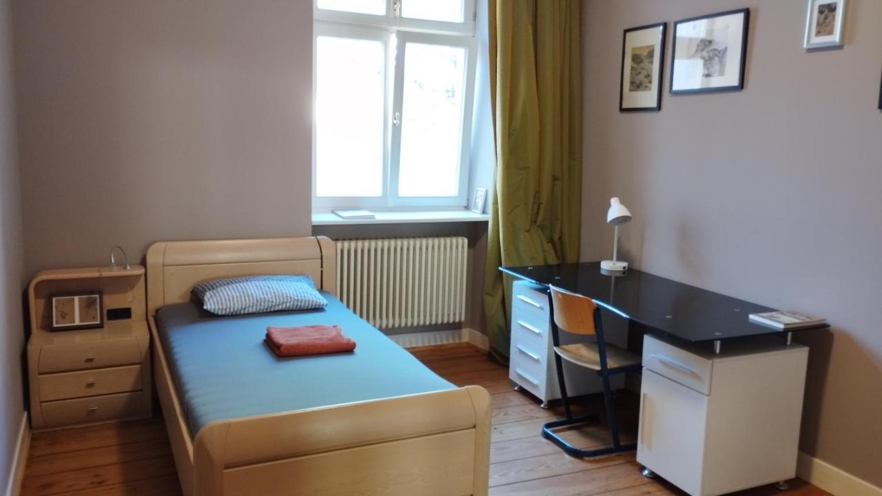 Denkmalschutz Stadthaus Zimmer 1 Im Mannheim Quadrat מראה חיצוני תמונה
